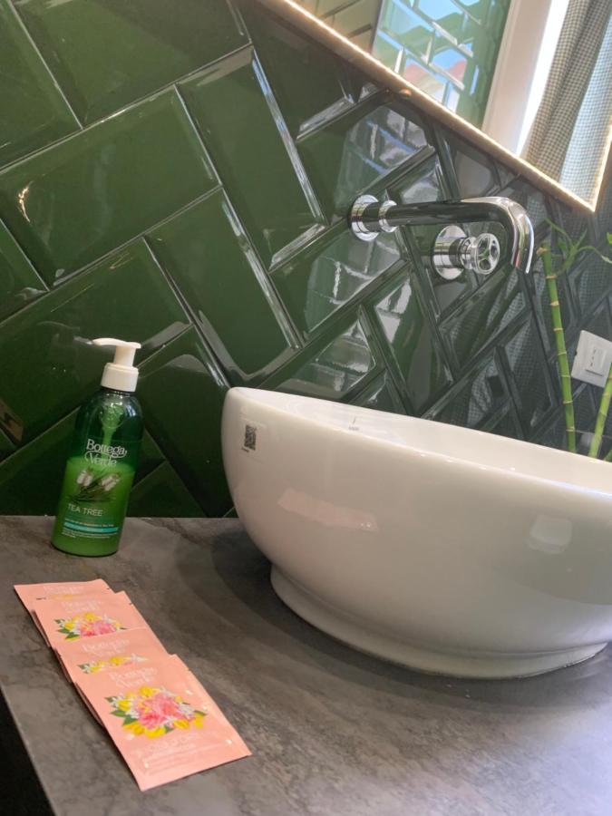 مبيت وإفطار نابولي Sogno Botanico المظهر الخارجي الصورة